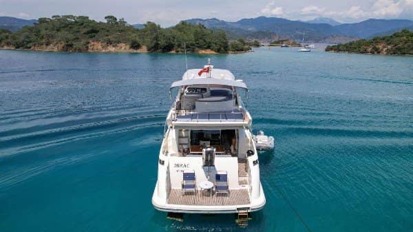 2004/2022 AZIMUT FLY 55 17.5 M yaşam alanı 3