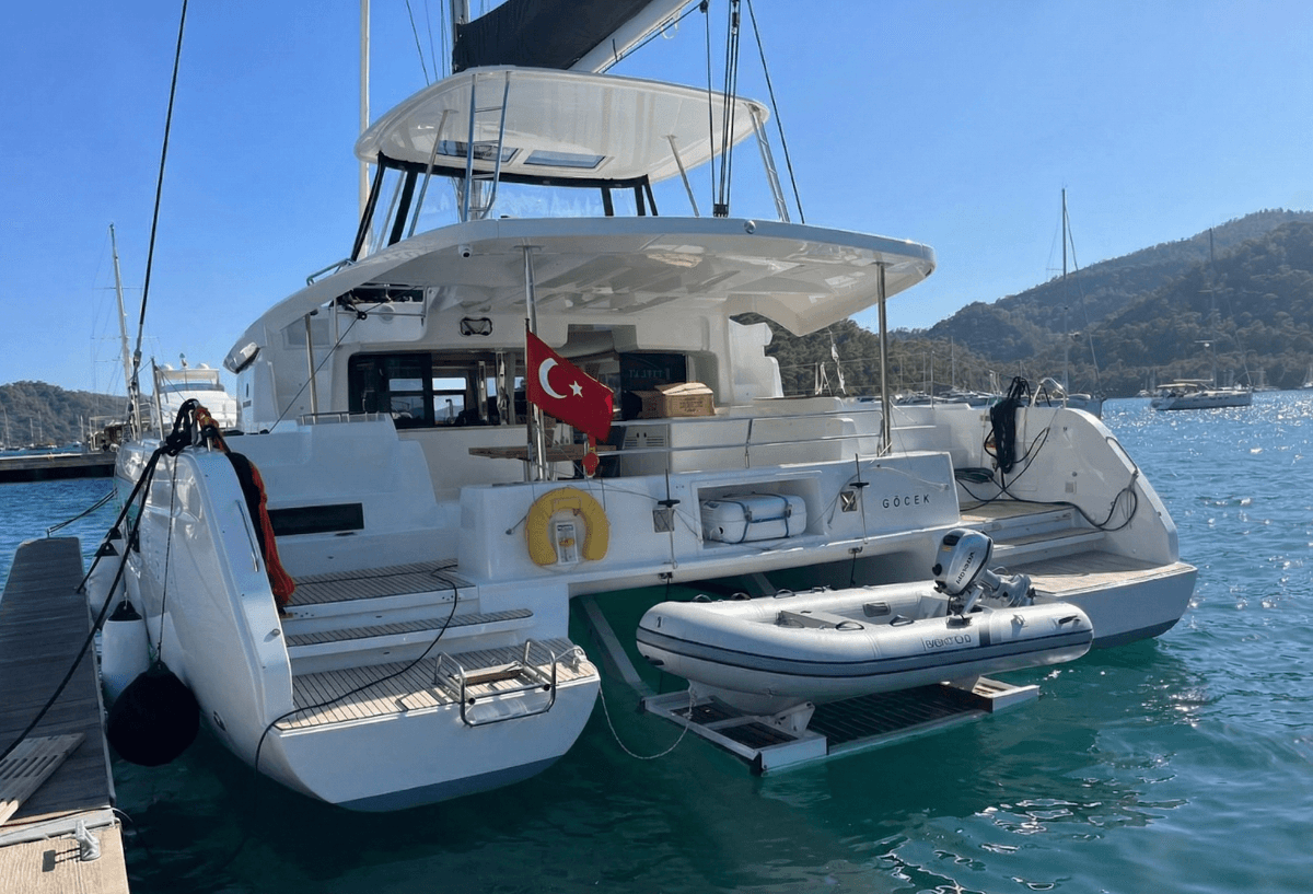 2023 LAGOON 4.6 CATAMARAN 14M yaşam alanı 1